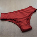 Calcinha Básica em Microfibra de Poliéster