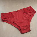 Calça Microfibra e Detalhe Renda