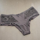 Calcinha Fio Duplo e Detalhe em Renda